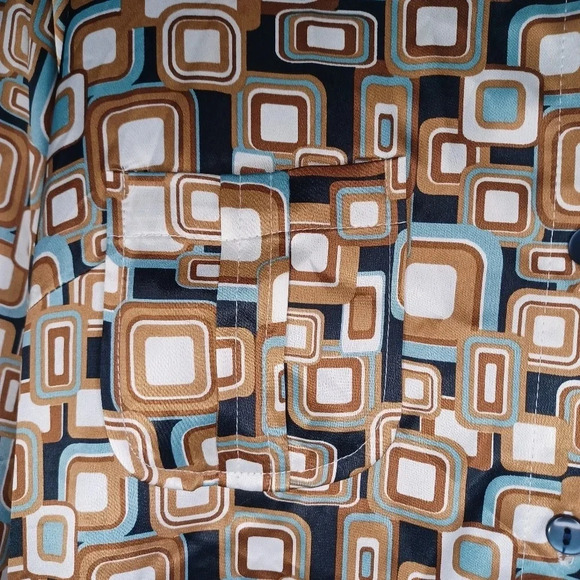 Unique Spectrum long-sleeved top - Picture 7 of 9